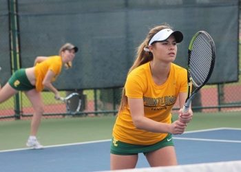 Bucs making a pitch to reach CIF playoffs