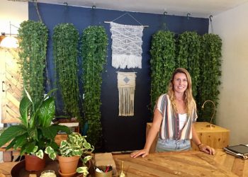 Point Loma couple earn accolades for customizable, sustainable bottle stopper