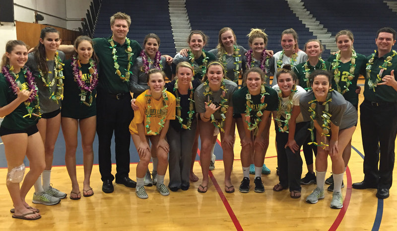 Point Loma volleyball goes 3-0 on Hawaii trip