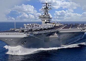 Cliff jumpers head over heels in Ocean Beach