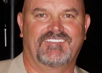 Pacific Beach entrepreneur has it made in the shades