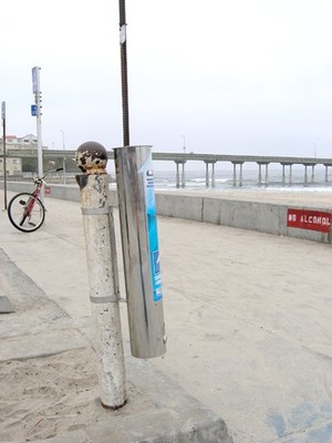 Surfrider kicks ash on Newport Avenue